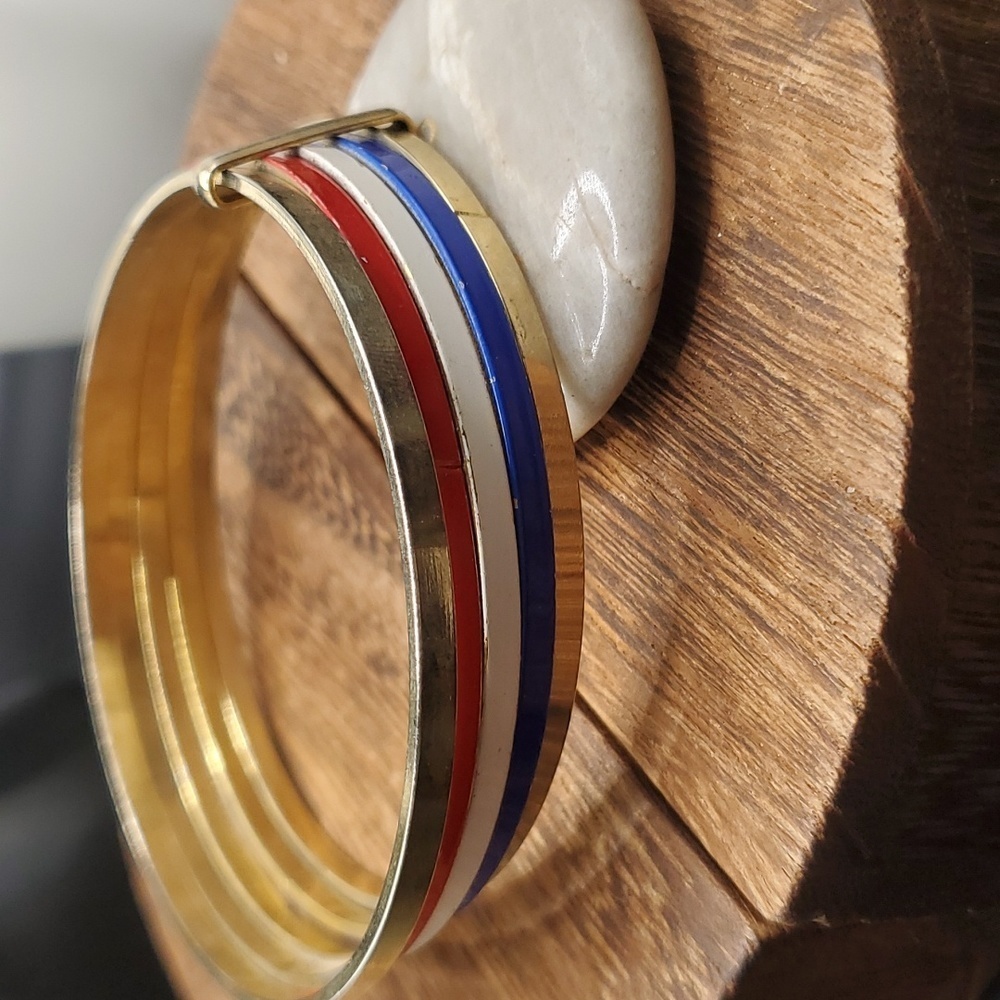 B2610 red white‎ and blue fourth of July bracelet bangle